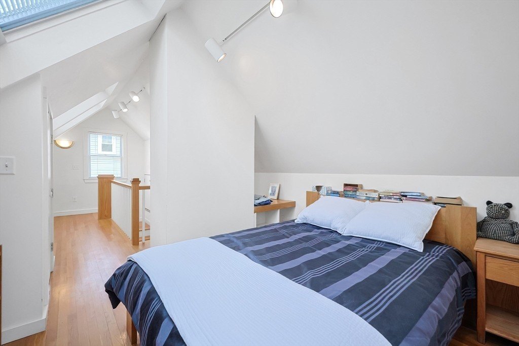 Listing photo 27