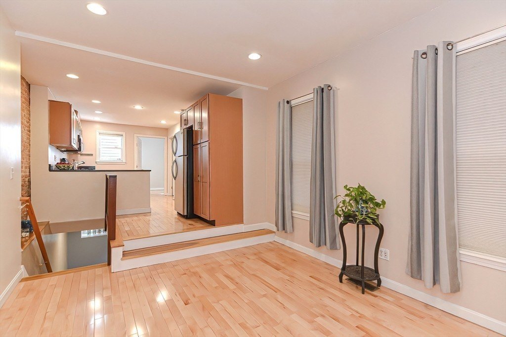 Photo of 10 1/2 Hancock St Unit 4 Boston MA 02129
